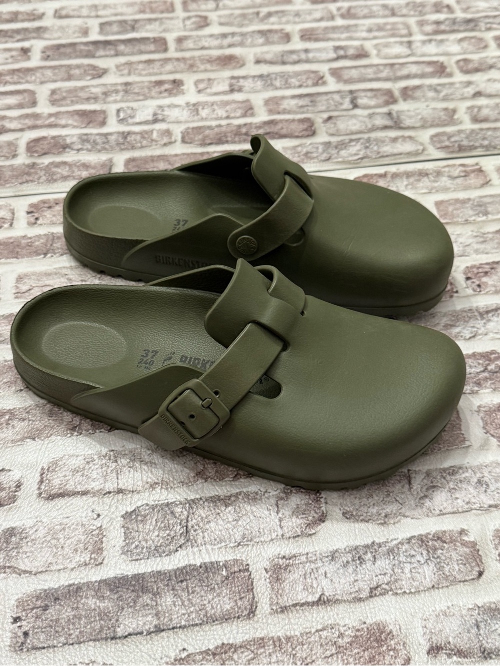 Birkenstock Boston Essential EVA Slip On Clogs Olive Green NWOT 37 Women’s 6-6.5